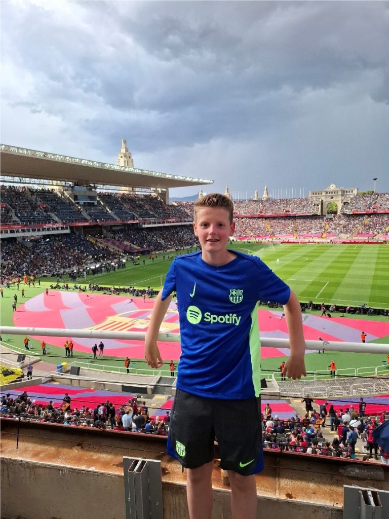 Jibb gaat naar FC Barcelona